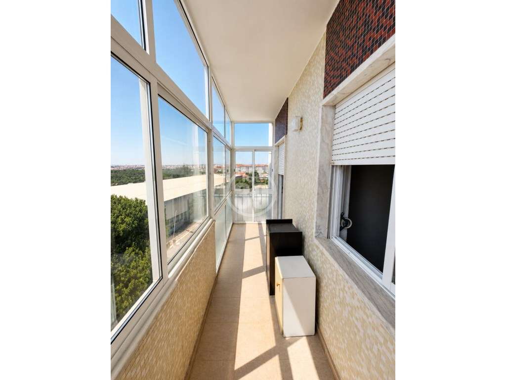 Apartamento com 4 quartos no ultimo andar e com um amplo sótão, sit...-27