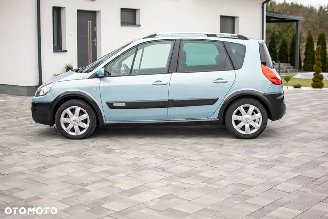 Renault Scenic - 23