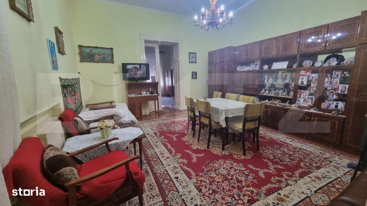 Apartament de vanzare, cu 2 camere, 82 mp, zona ultracentrala - Imagine principală: 4/7