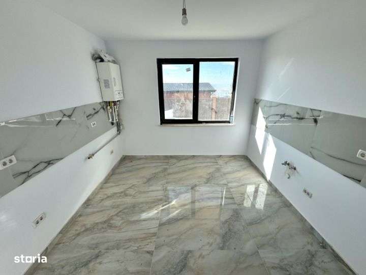 500 mp! CANALIZARE! Incalz in pard! Vila 4 camere, Valea Lupului - Imagine principală: 5/10