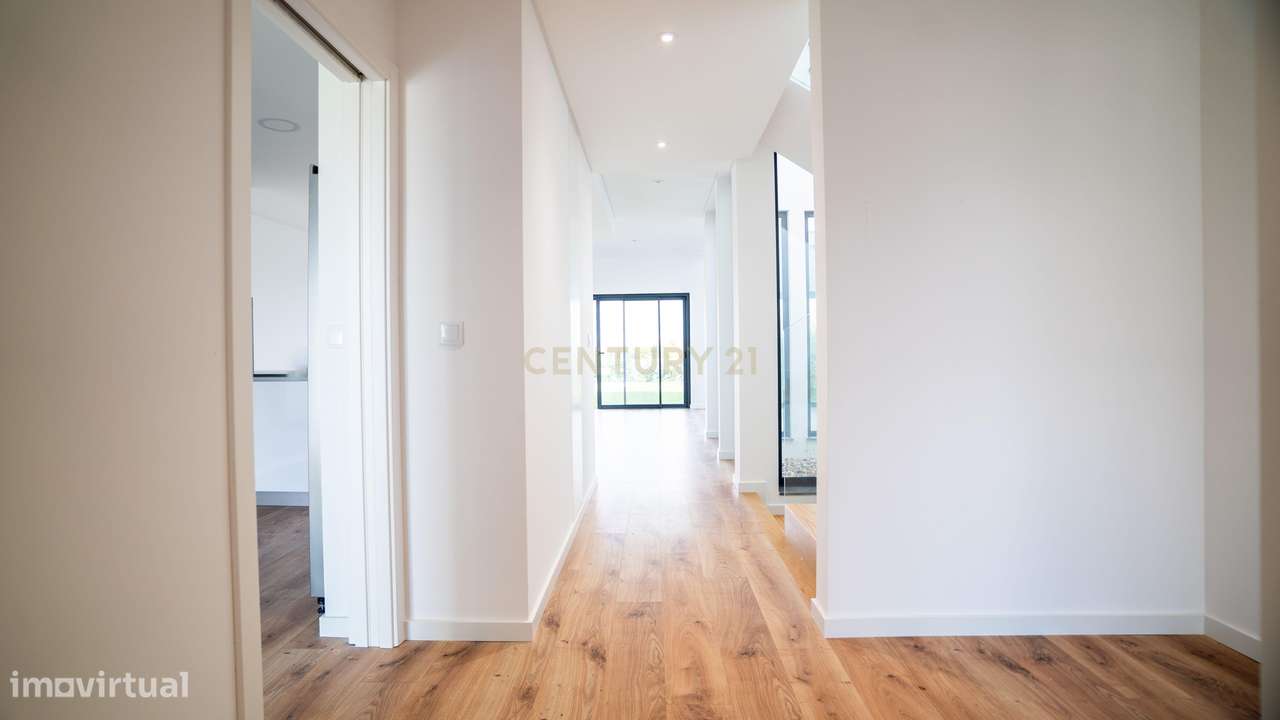 Moradia T4 – Empreendimento Sky City -  Serra de Carnaxide - Grande imagem: 4/55