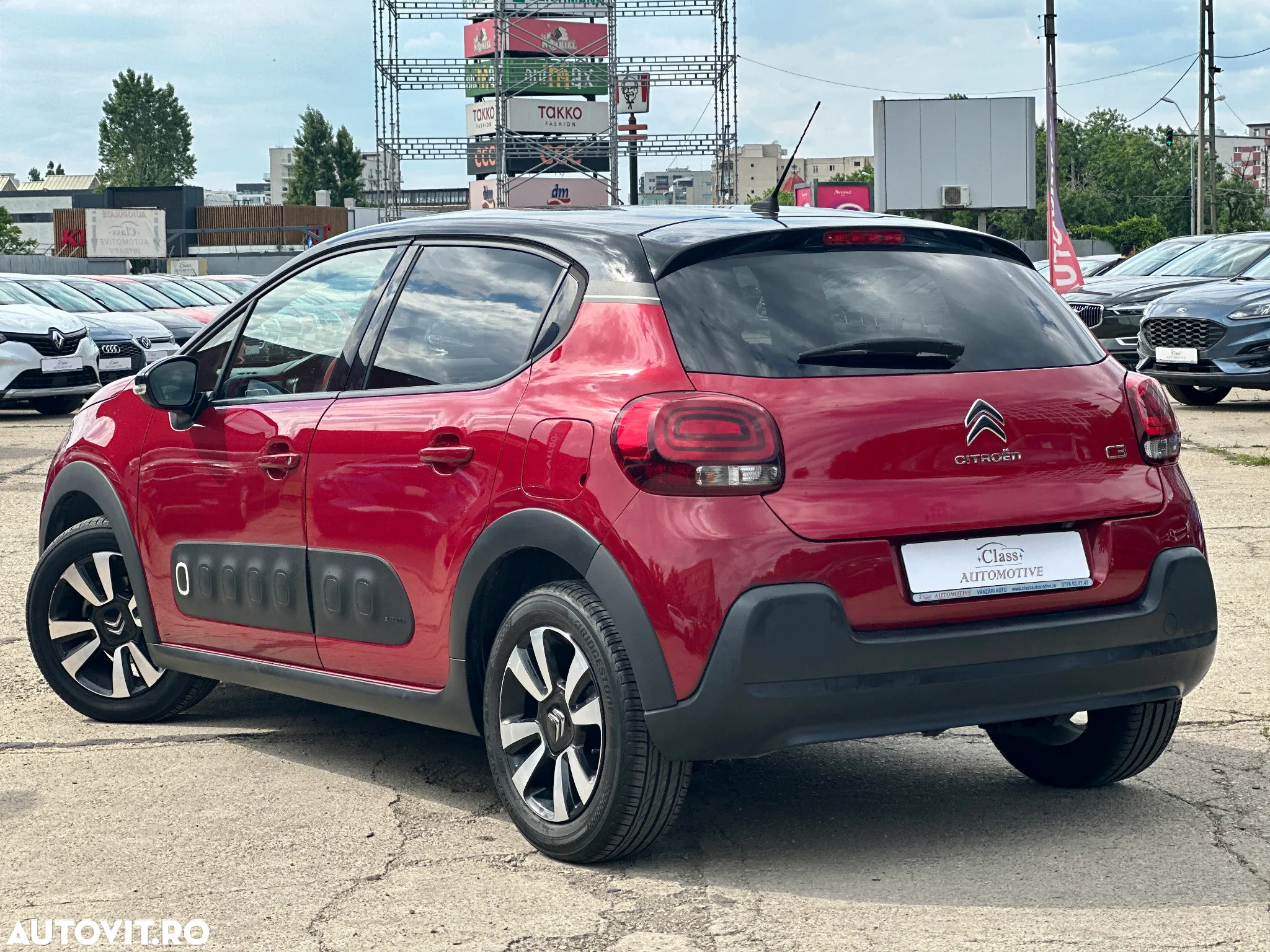 Citroën C3 1.2 PureTech BVM Shine - 7