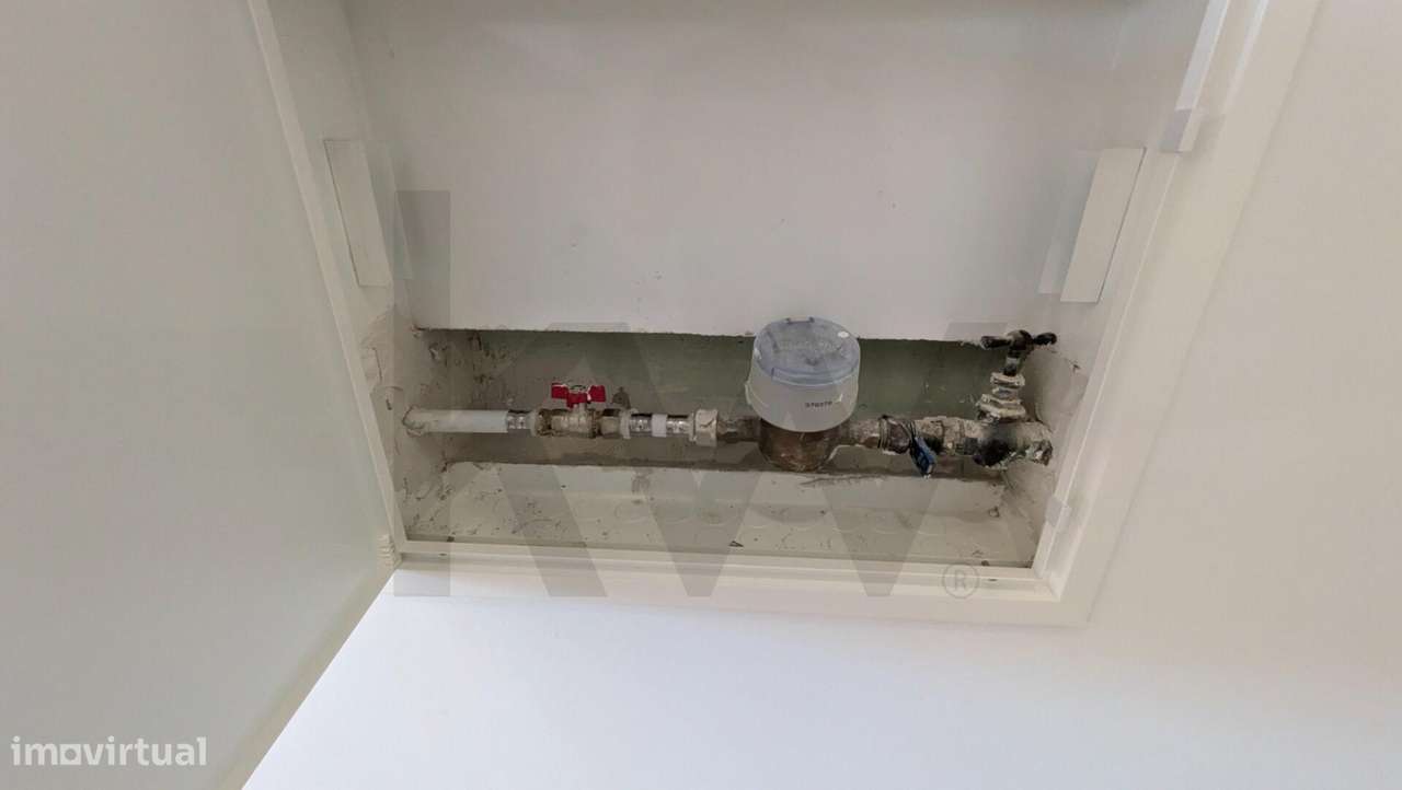 Oportunidade Imperdível - Apartamento T2 - Em remodelação-12