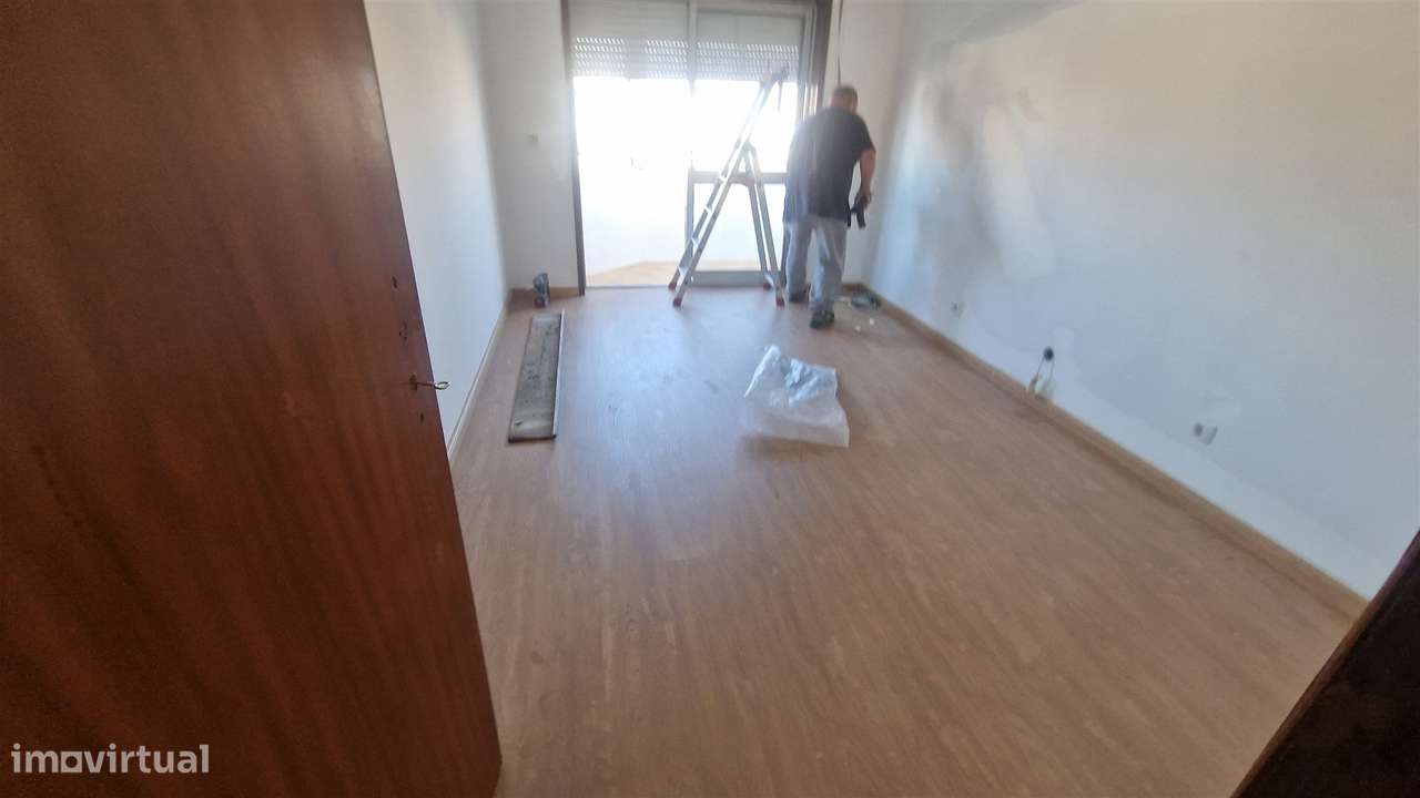 Apartamento T2+1 no centro da Póvoa de Varzim-10