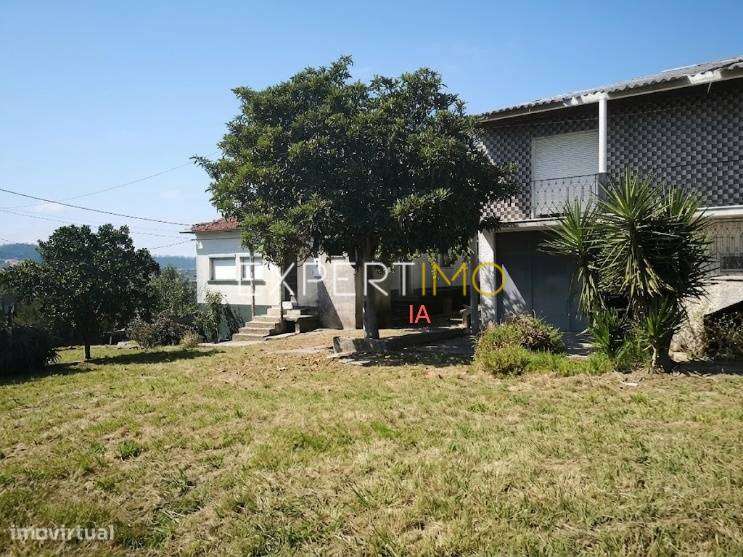 Moradia com 3 edifícios num total de 670 m2 cobertos em Santiago...-6