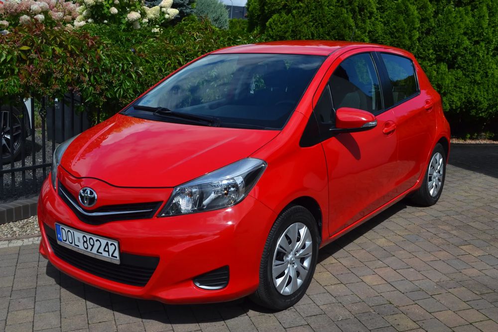Toyota Yaris III (2011-2019) 2013
