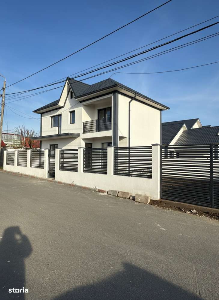 Vilă P+1 cu 4 camere | Năvodari-0