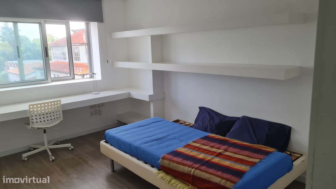 Apartamento  em Celas (Duplex e arrumo no sótão)-25