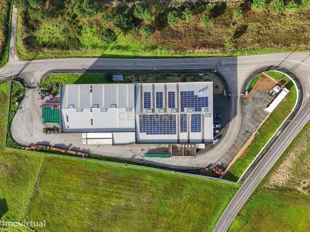 Armazém Industrial junto à Campo Oeste em A-dos-Cunhados-7