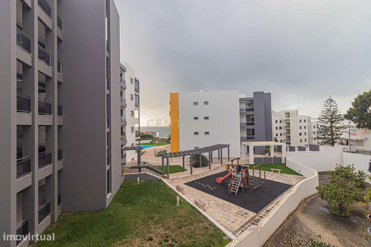 Apartamento Renovado com Vista Mar em Ericeira, Mafra - Grande imagem: 2/26