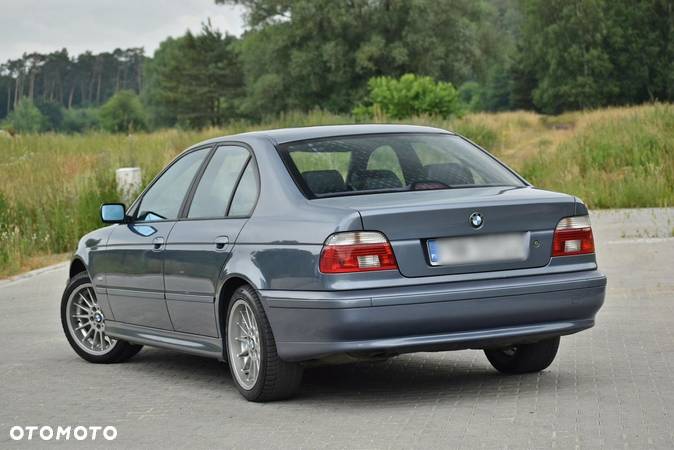BMW Seria 5 525i - 15