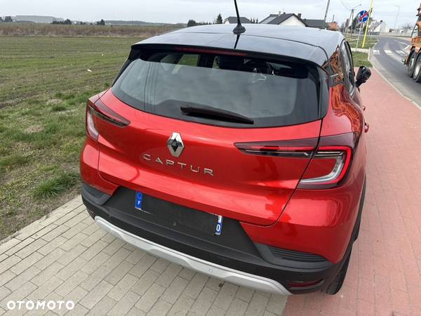 Renault Captur 1.3 TCe mHEV Intens EDC - 9