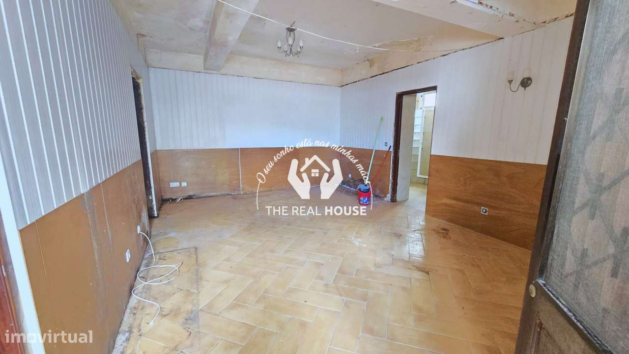 Moradia V2 Funchal - Grande imagem: 4/10