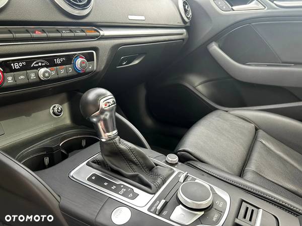 Audi A3 40 TFSI Quattro S Line S tronic - 17