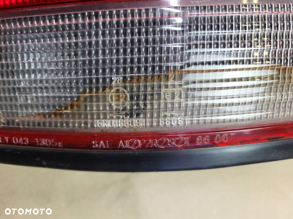 LAMPA TYLNA PRAWA TYŁ MAZDA 323 IV BG OE STANLEY EUROPA - 11