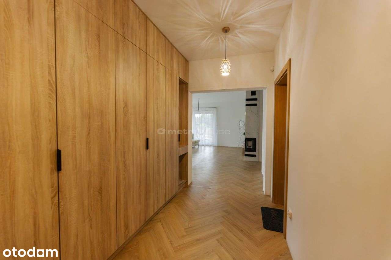 Dom, 163 m², Izbica-7