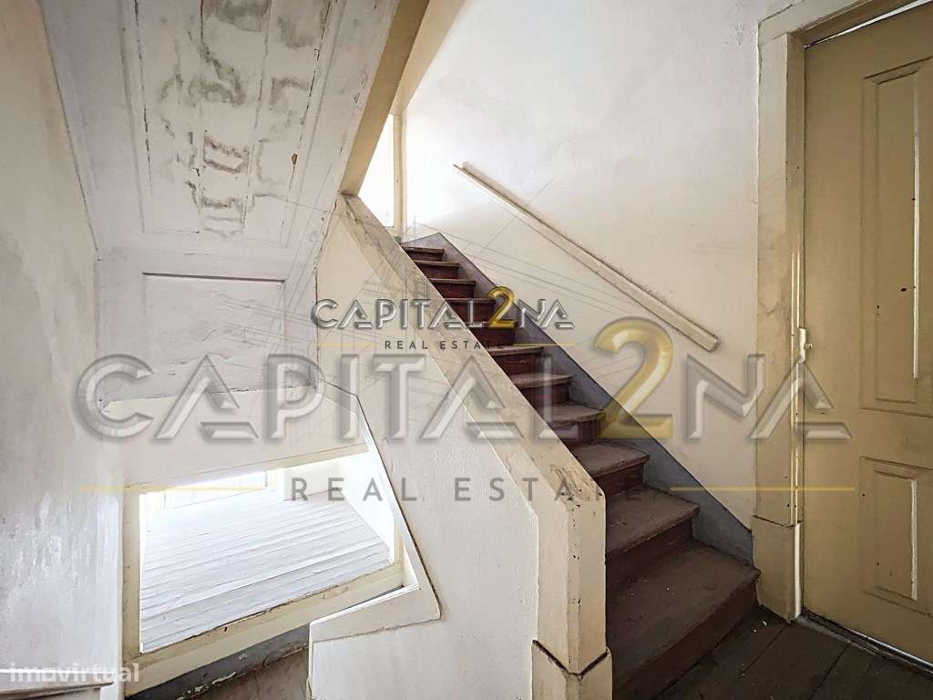 Prédio Devoluto com Projeto Aprovado na Baixa de Lisboa-32