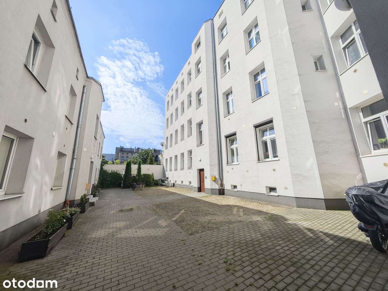 Tylko 6000 zł za m2. Duże mieszkanie w centrum Łodzi na 1 piętrze-15