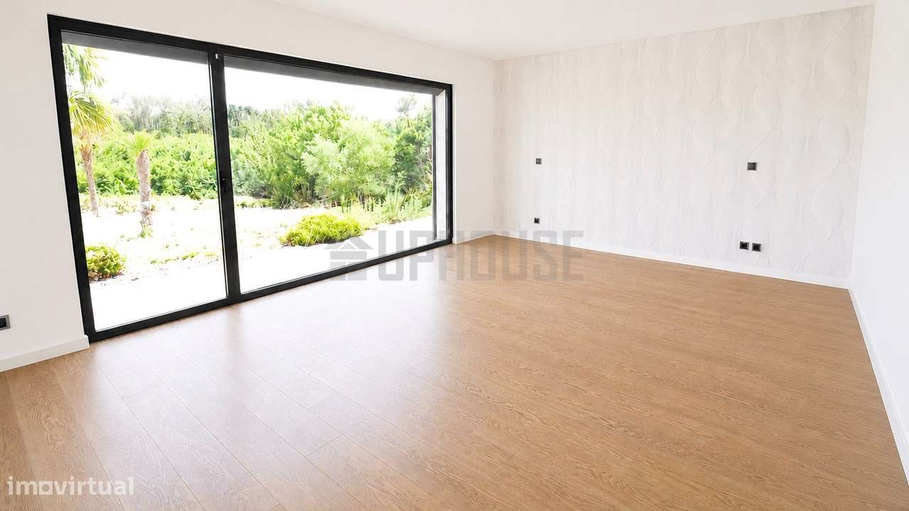 Quinta com Moradia T3 Isolada e Piscina | Água Belas, Ferreira do Zêze-21
