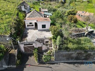 Casa de Campo T3 em Madeira de 203,00 m2