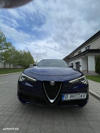 Alfa Romeo Stelvio 2.0 Turbo AWD AT8 Super - 1