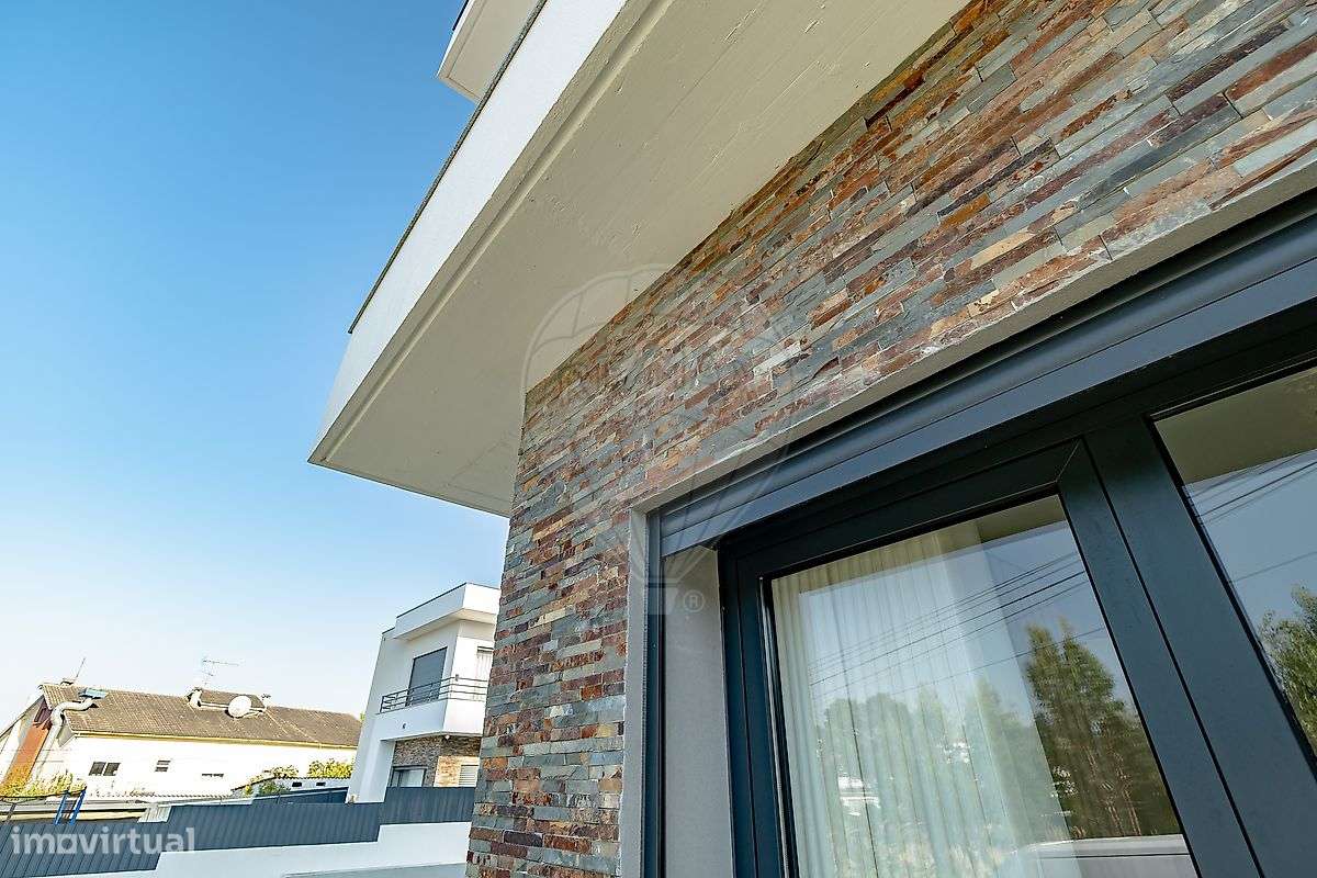 Moradia T4 para venda-33