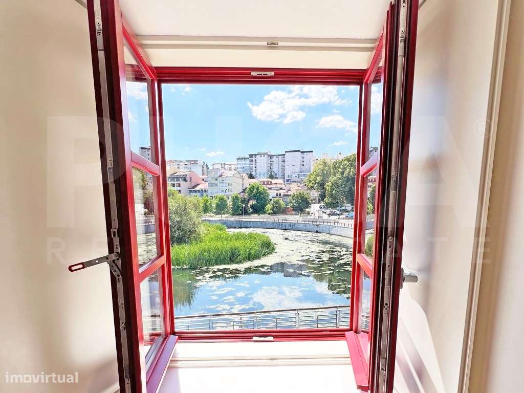 T2 em Bragança - Conforto contemporâneo com vista rio-6