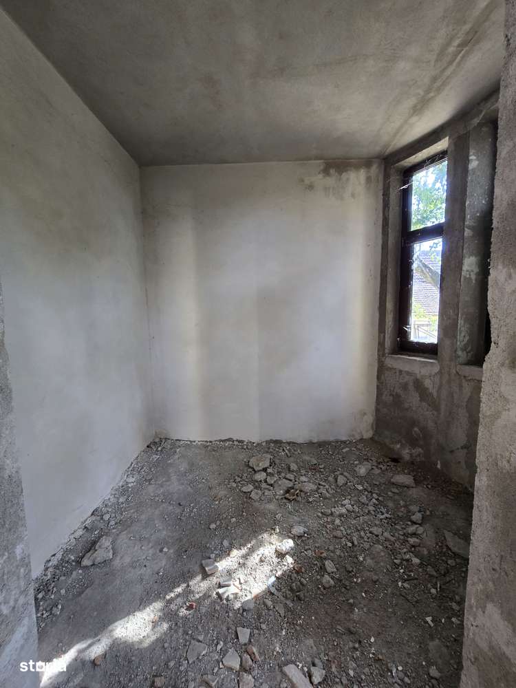 Cenad-Ultracentral-2 fronturi- Casa cu ahitectura deosebita-8