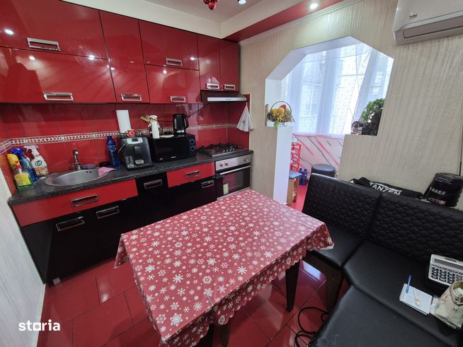 Apartament spațios de 2 camere, decomandat zona Alfa Arad – comision 0-4