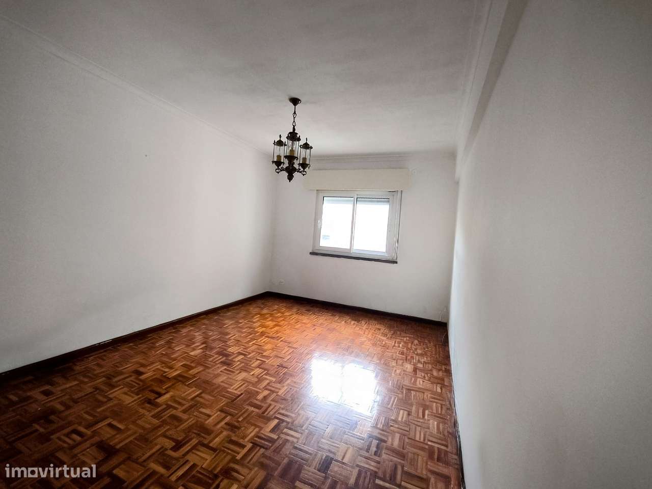 T2 em Linda-a-Velha: pronto a viver, preparado para evoluir - Grande imagem: 3/15