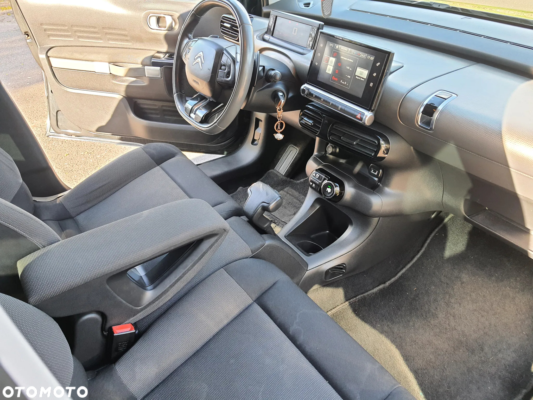 Citroën C4 Cactus 1.2 PureTech MoreLife S&S ETG - 9