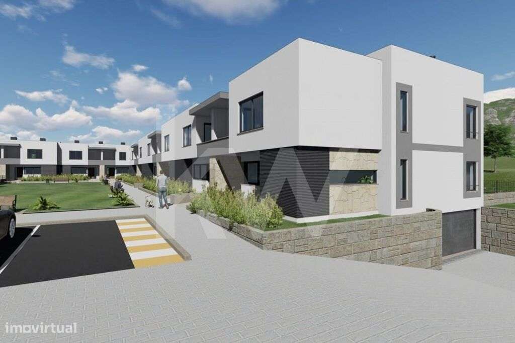 Ainda em construção visite esta fantástica moradia em condomínio fecha - Grande imagem: 2/30