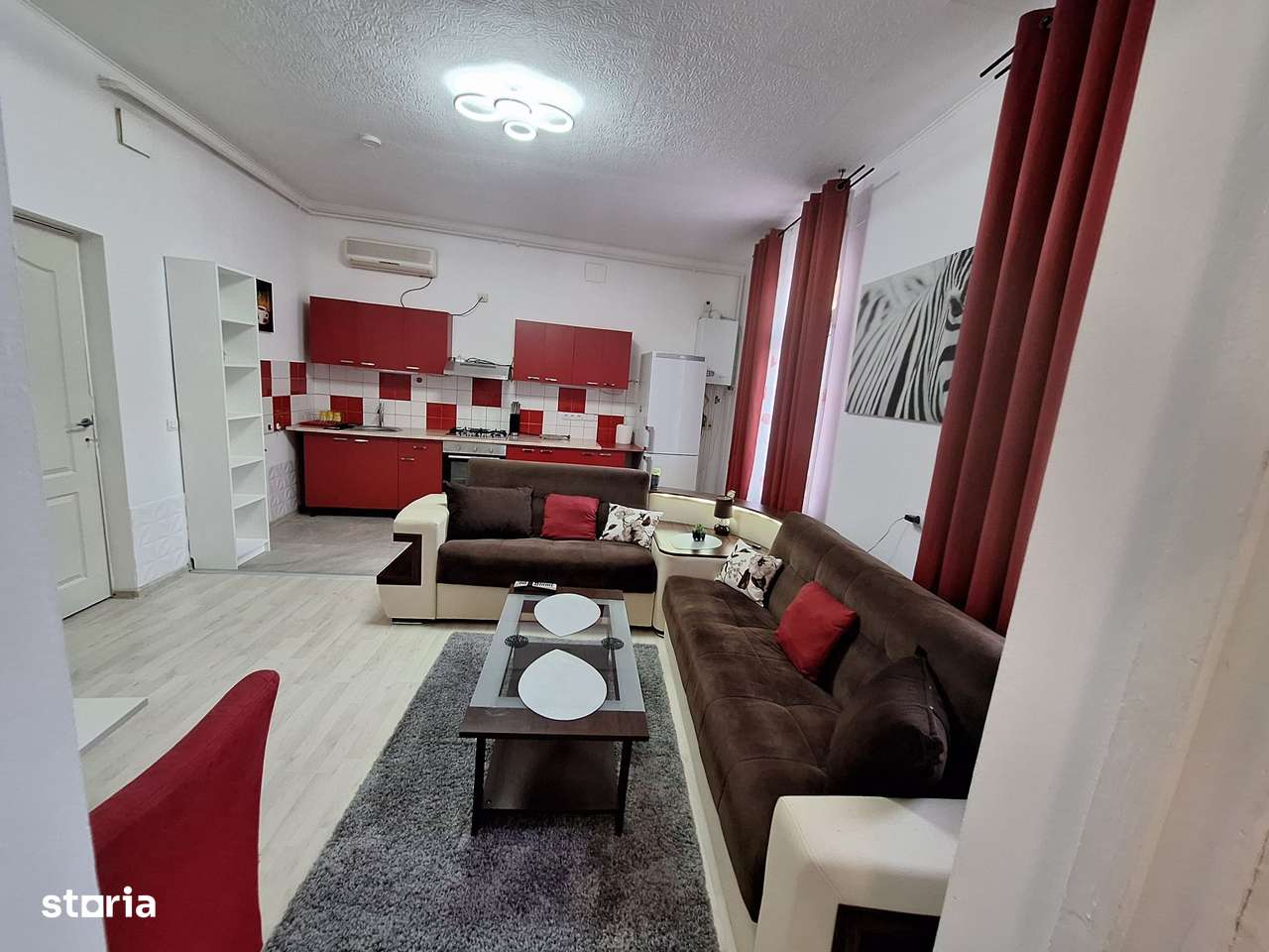 Apartament 2 camere ultracentral – Universitate (5 min de metrou) - Imagine principală: 2/8