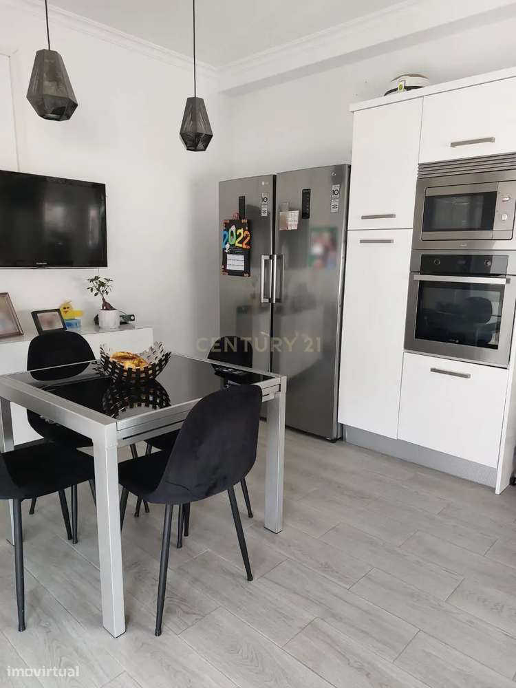 EXCELENTE MORADIA No CABEÇO do ARRAIAL, ÉVORA, com Cave (garagem Grand-3