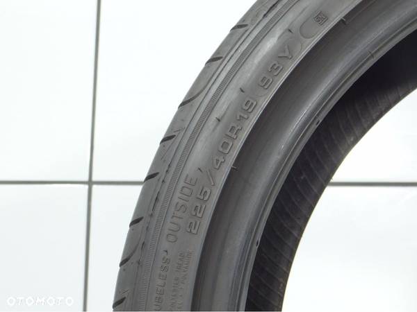 Opony letnie 225/40R19 93Y (255/35R19) Goodyear - 8