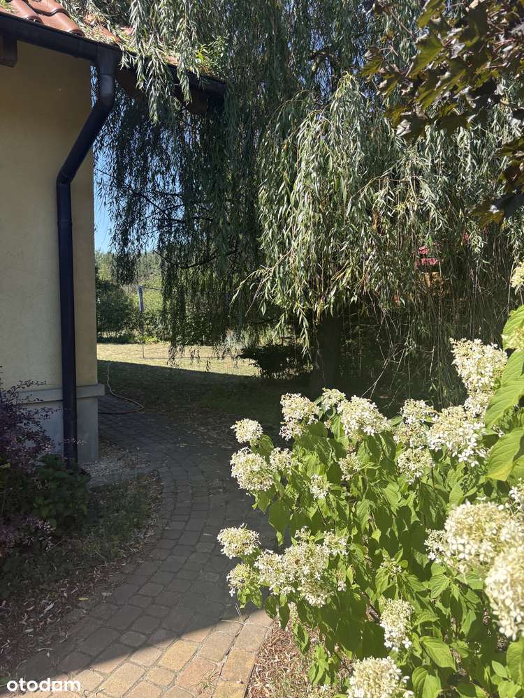 Sprzedam DOM wolnostojący z dużym ogrodem