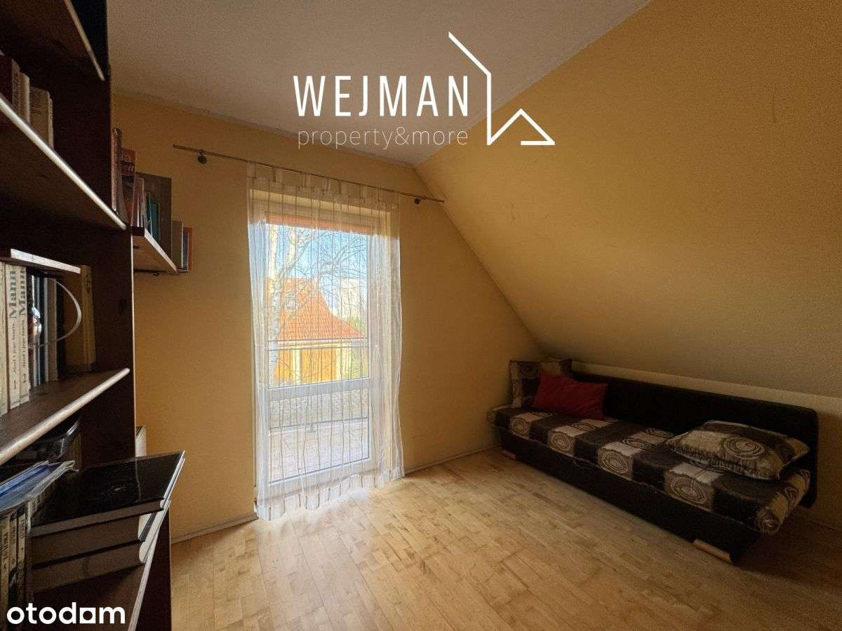 Przytulny i kameralny dom z zadbanym ogrodem-19