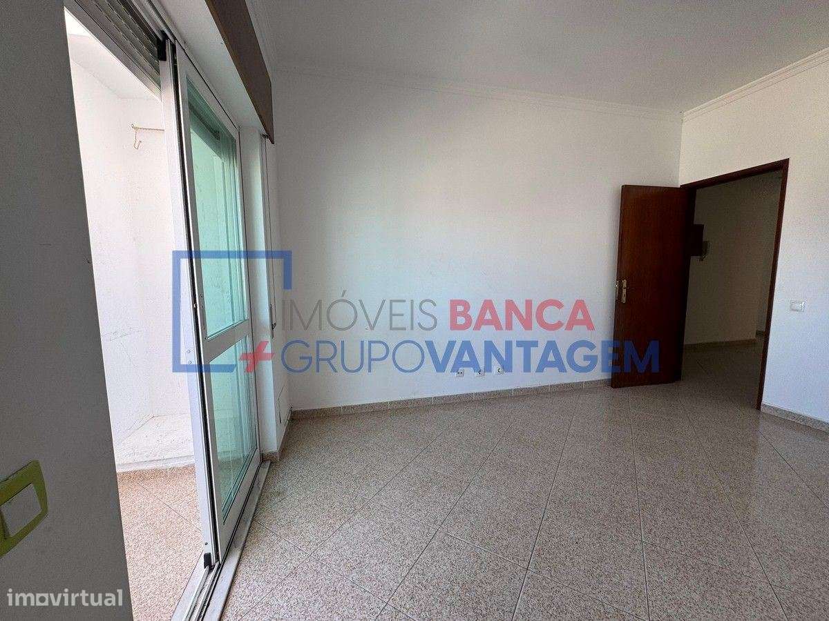 Apartamento T3 em Setúbal - Grande imagem: 1/23