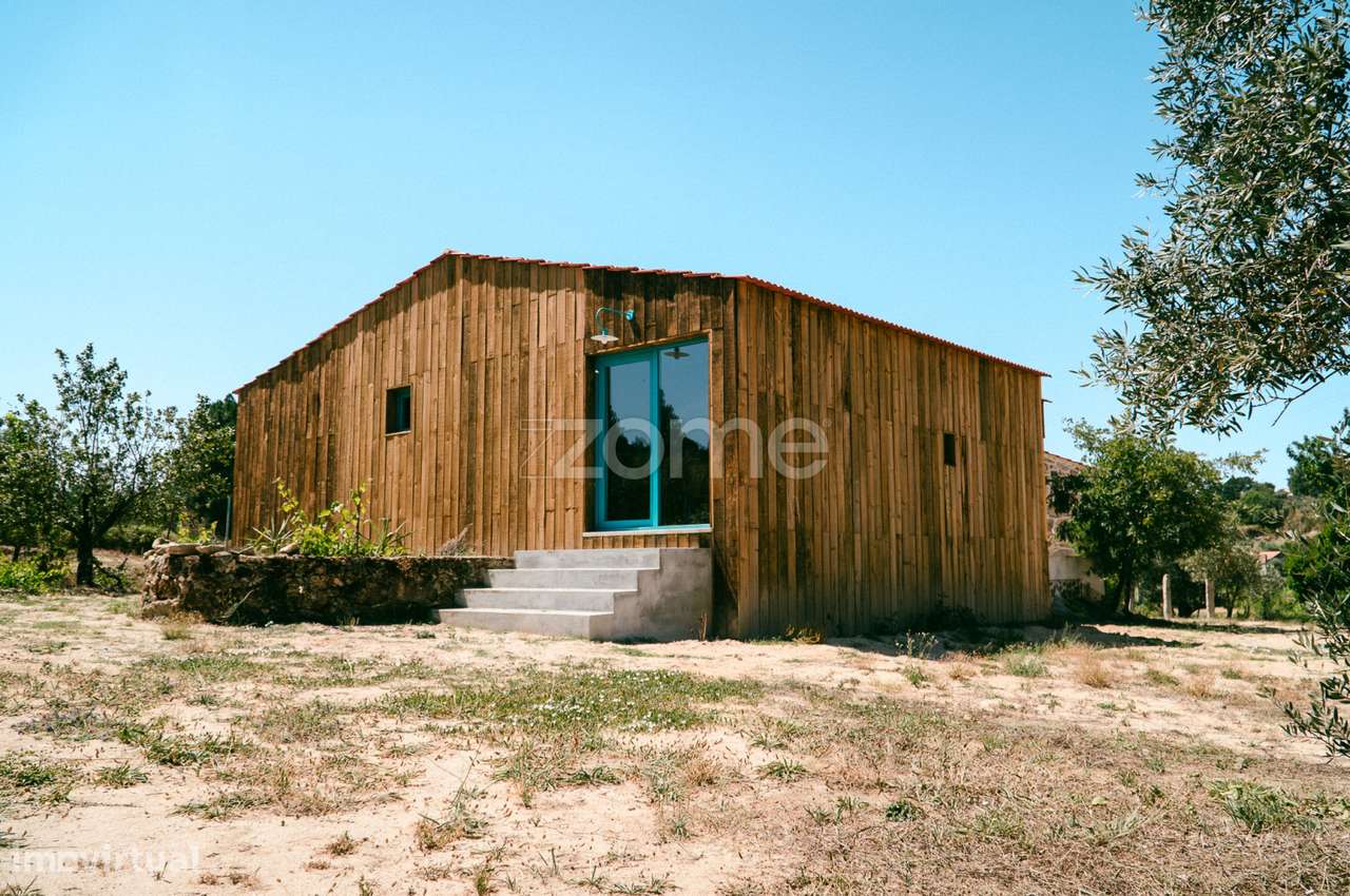 Quinta com Casinhas em Pedra, recuperadas, para turismo ou habitação - Grande imagem: 3/39