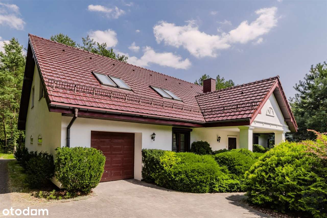 Dom przy lesie na pięknej działce