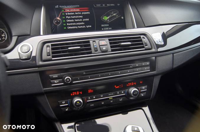 BMW Seria 5 520d Touring - 37