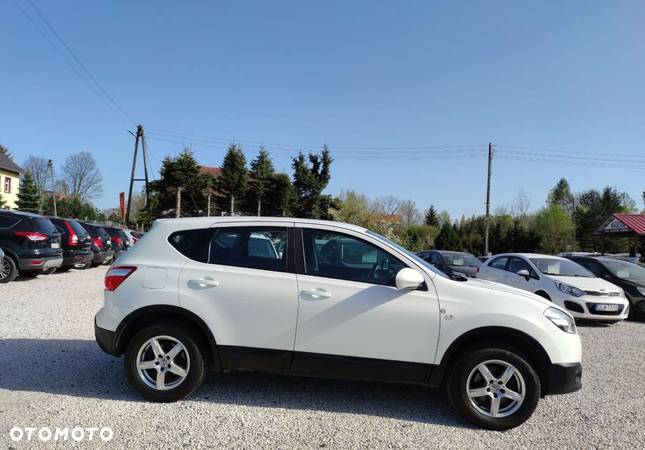 Nissan Qashqai 2.0 4x4 acenta - 6