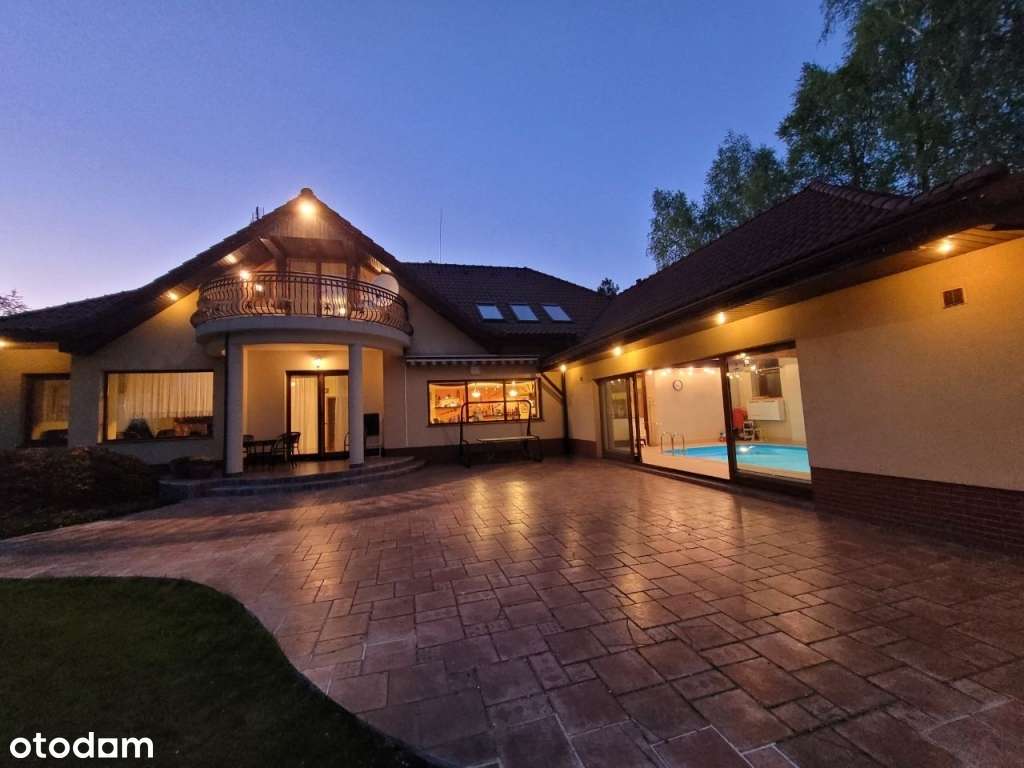 Dom z basenem w otulinie Lasu Łagiewnickiego-6