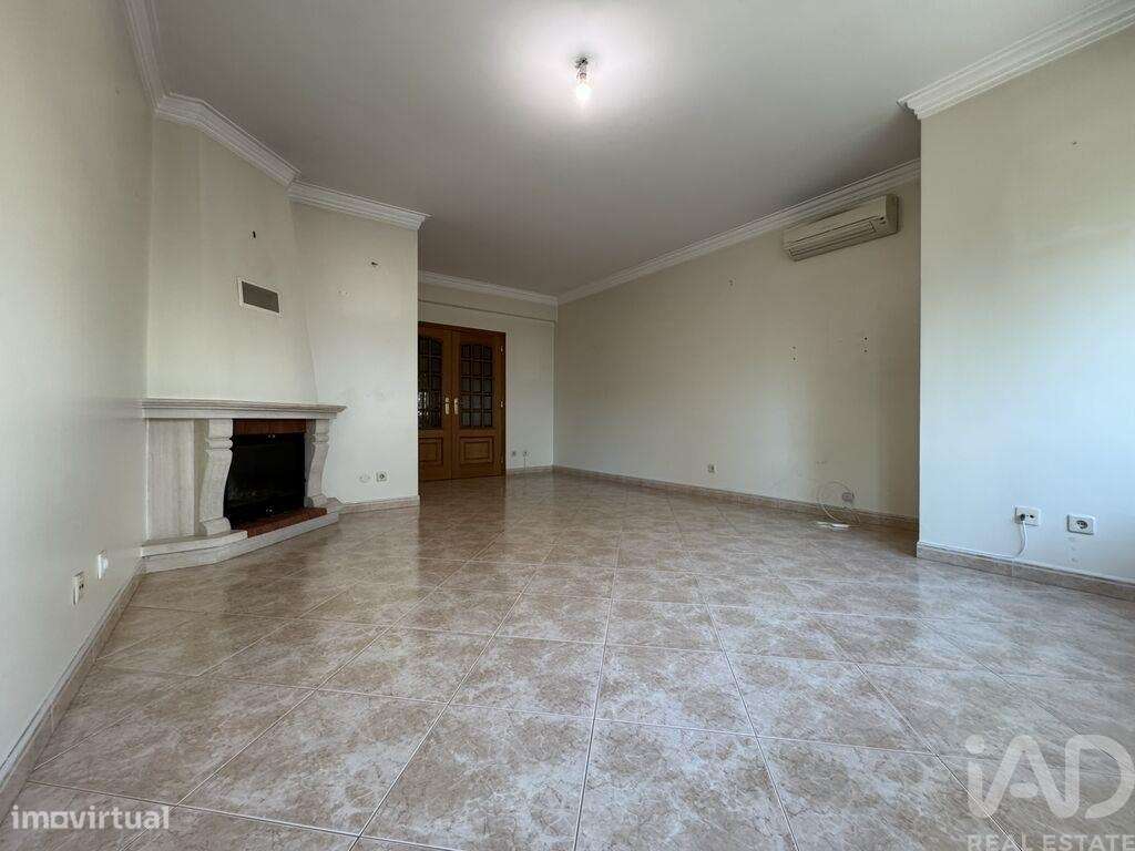Apartamento T2 em Tomar (São João Baptista) e Santa Maria dos Olivais - Grande imagem: 4/27