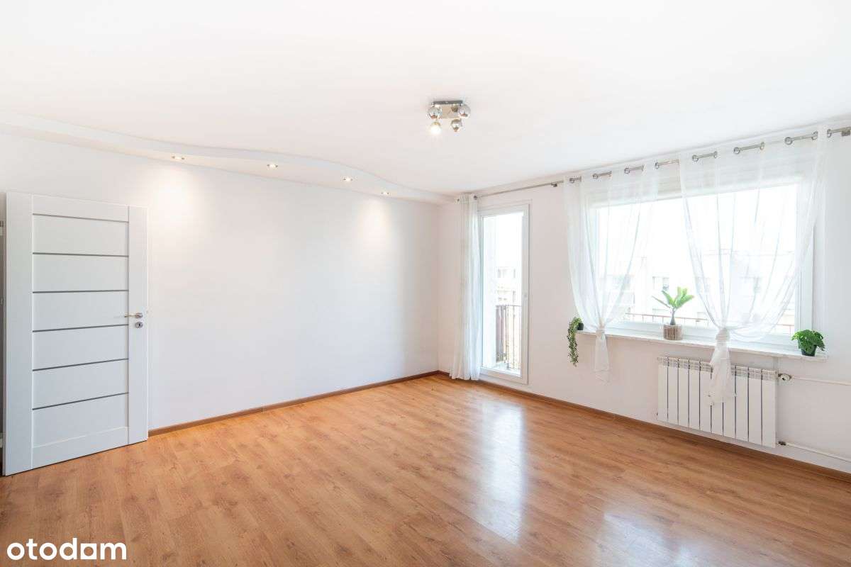 Konstruktorów - 3 pokoje + kuchnia - odświeżone!-8