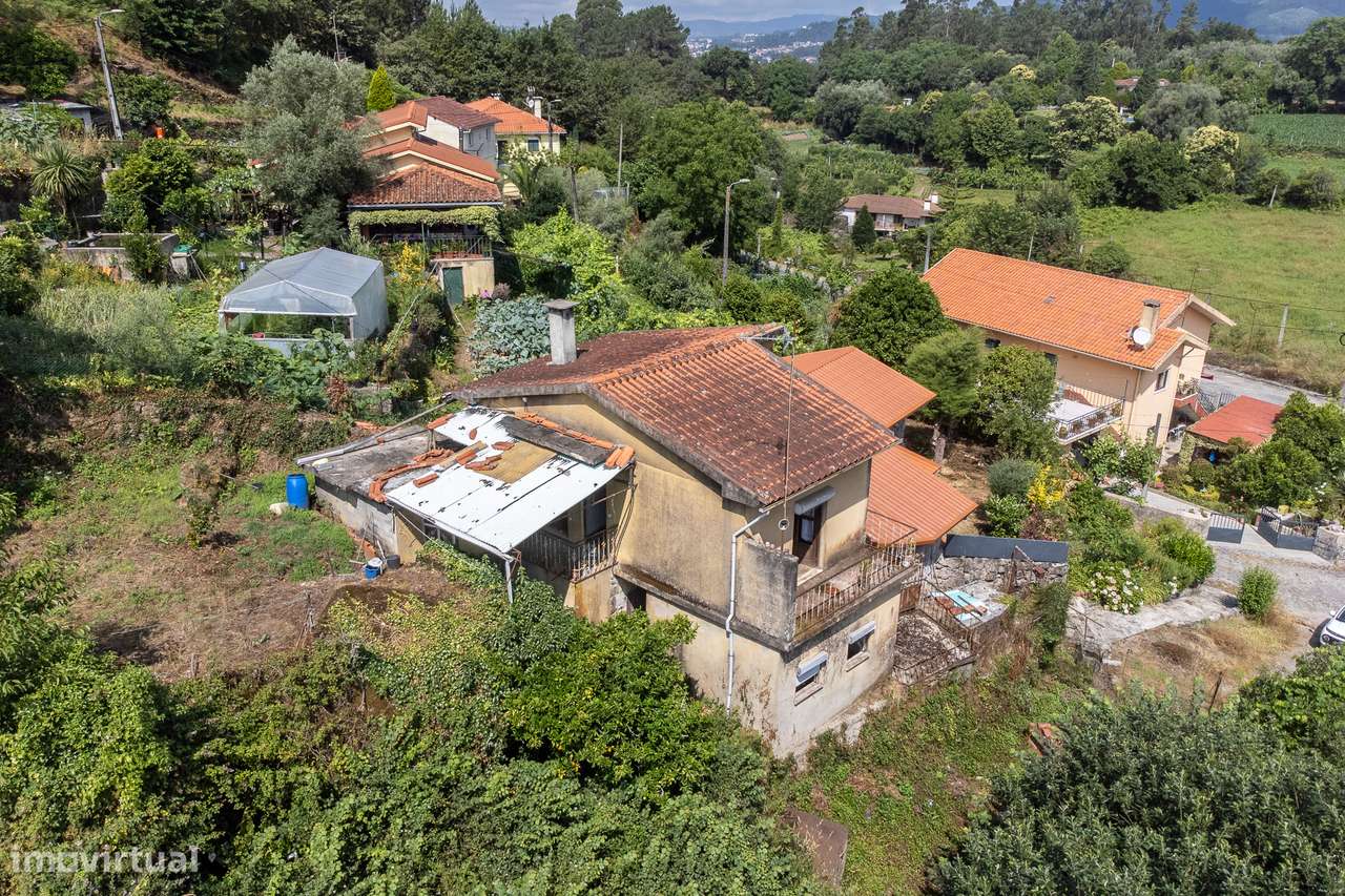 Moradia para Restauro, São João de Rei, Póvoa de Lanhoso-28