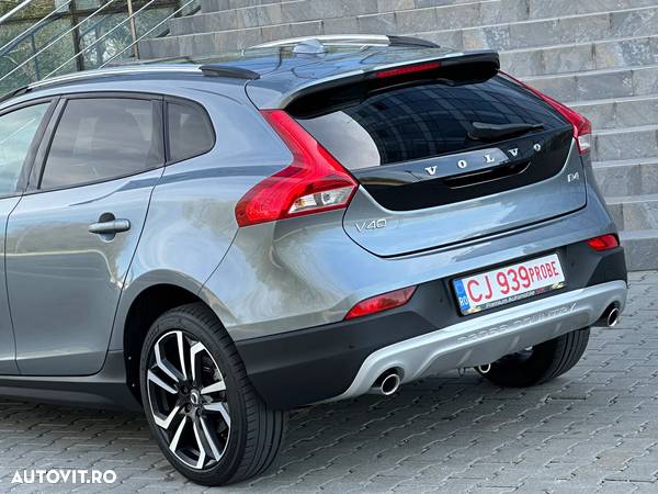 Volvo V40 Cross Country D4 Geartronic Summum - 22