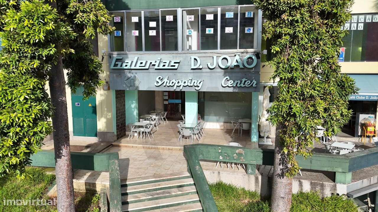 Espaço Comercial nas Galerias Dom João R/C | Imaculado Coração Maria, - Grande imagem: 3/16