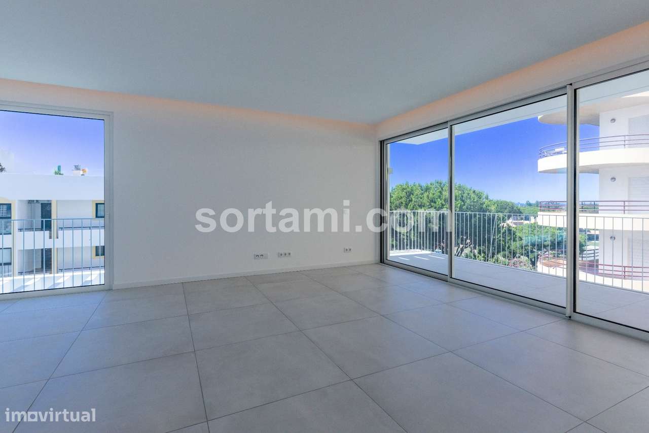 Apartamento T3 Venda em Quarteira,Loulé - Grande imagem: 2/32