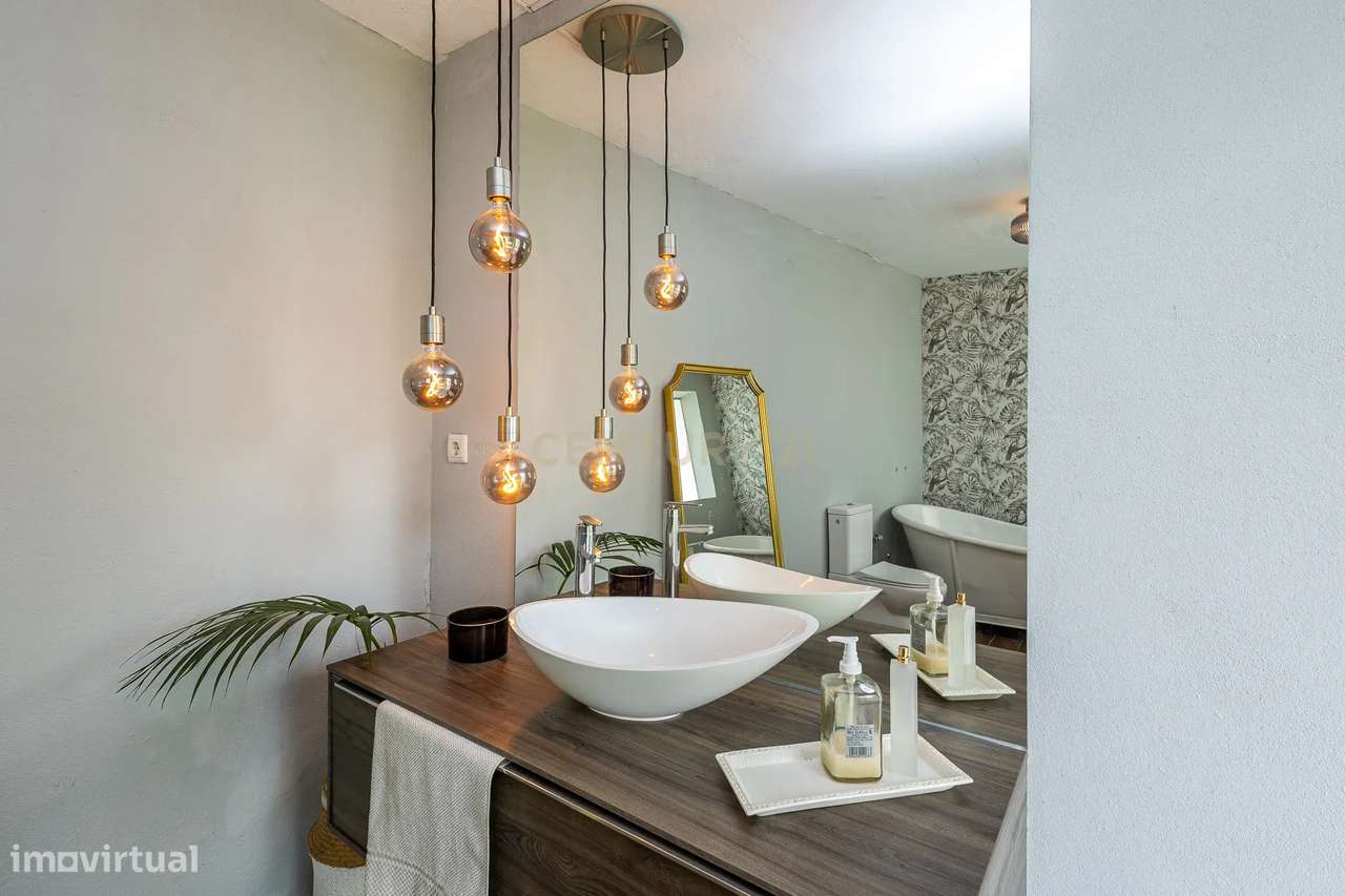 Moradia T4 - Vila de Cucujães - Oliveira de Azeméis-41